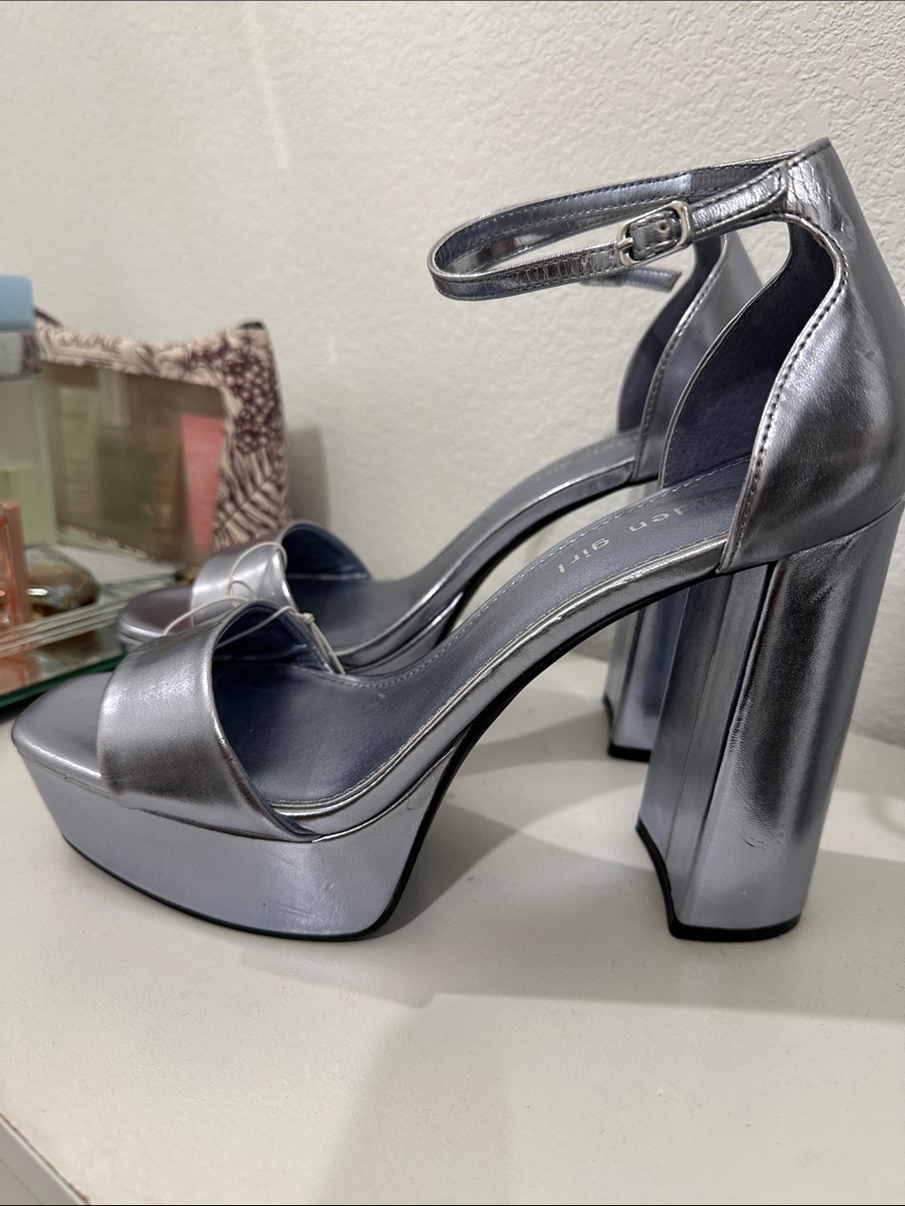 Metallic Soft Lilac Block Heel Sandals with Ankle Strap - Women